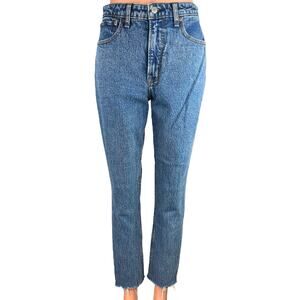 Abercrombie & Fitch Blue Medium Wash High Rise Raw Hem Curve Denim Jeans Size 6
